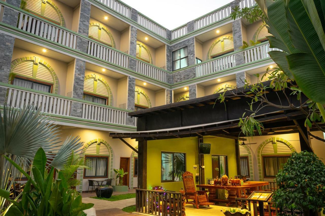 Reveal Angkor Hotel Siem Reap Eksteriør billede